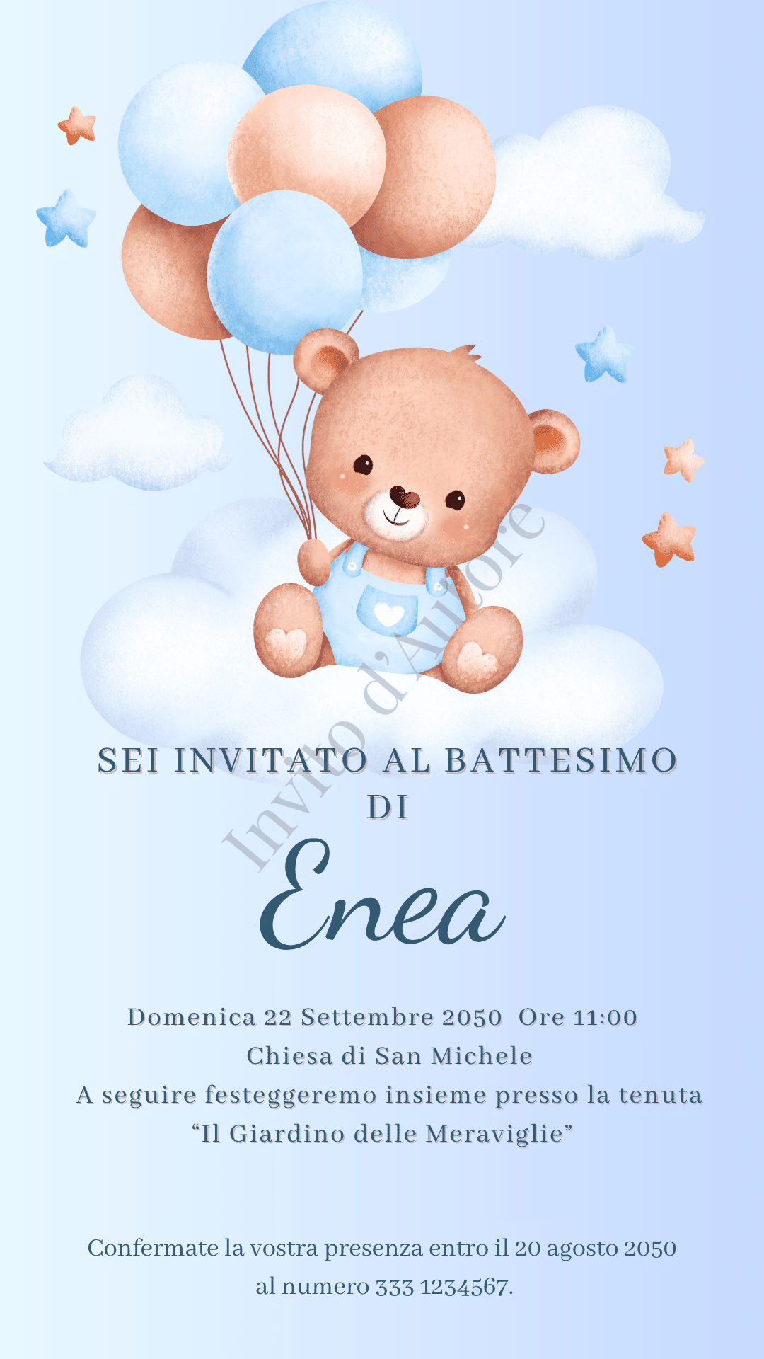 Immagine di invito digitale per battesimo di maschietto con orsetto e palloncini su sfondo e dettagli azzurro, elegante e personalizzato realizzato da Invito d’autore